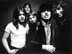 Escucha la canción de AC/DC Highway to hell gratis de lista de reproducción de Leyendas del Rock en línea.