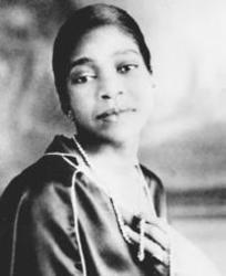Escucha la canción de Bessie Smith Nobody Knows You When You're Down And Out gratis de lista de reproducción de Mejor musica Jazz y Blues en línea.