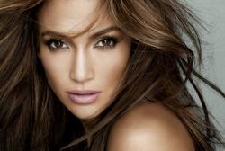 Escucha la canción de Jennifer Lopez Ain't Your Mama gratis de lista de reproducción de Musica para fiestas en línea.