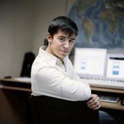 Además de la música de Worakls, te recomendamos que escuches canciones de Ilya Soloviev gratis.