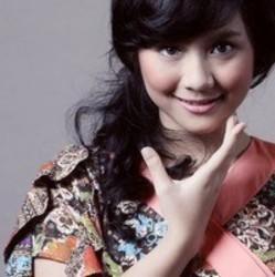 Gita Gutawa Kembang perawan escucha gratis en línea.