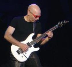 Además de la música de Pavlo, te recomendamos que escuches canciones de Joe Satriani gratis.