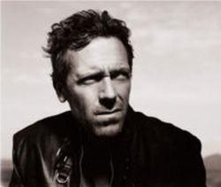 Además de la música de Matthew Berger, te recomendamos que escuches canciones de Hugh Laurie gratis.