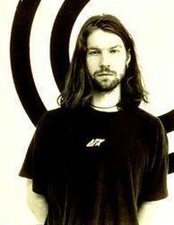 Aphex Twin On d-scape mix) escucha gratis en línea.