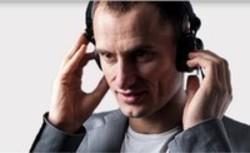 Además de la música de Robert Pattinson, te recomendamos que escuches canciones de DJ Inox gratis.