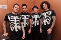 Fall Out Boy What's This (OST The Nightmare Before Christmas) escucha gratis en línea.